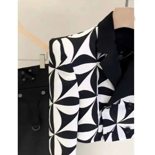 Women's Turn Down Collar Geometric Pattern Jacket