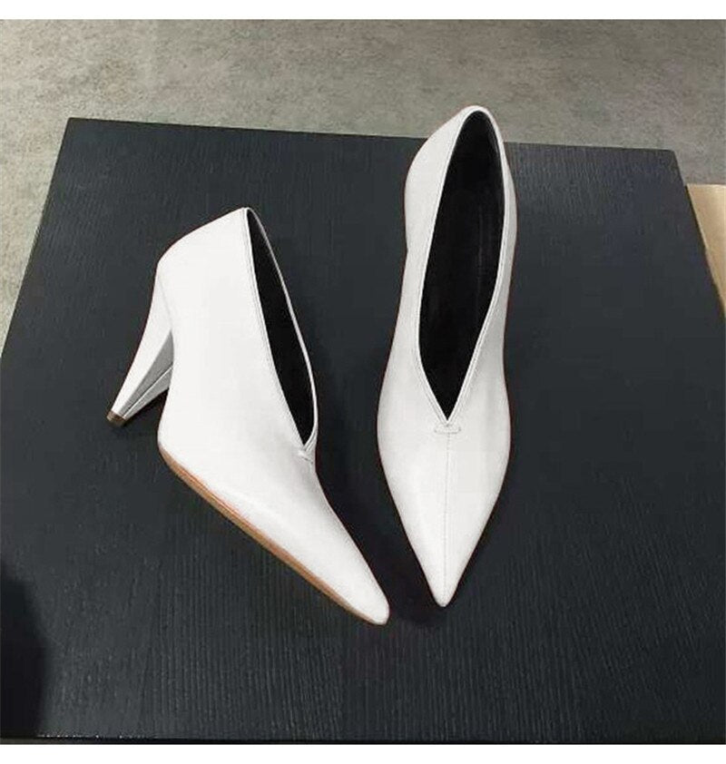 Women's V-mouth Pumps  Pointed Toe
